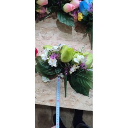 Róże w bukiecie wys. 30cm MIX
